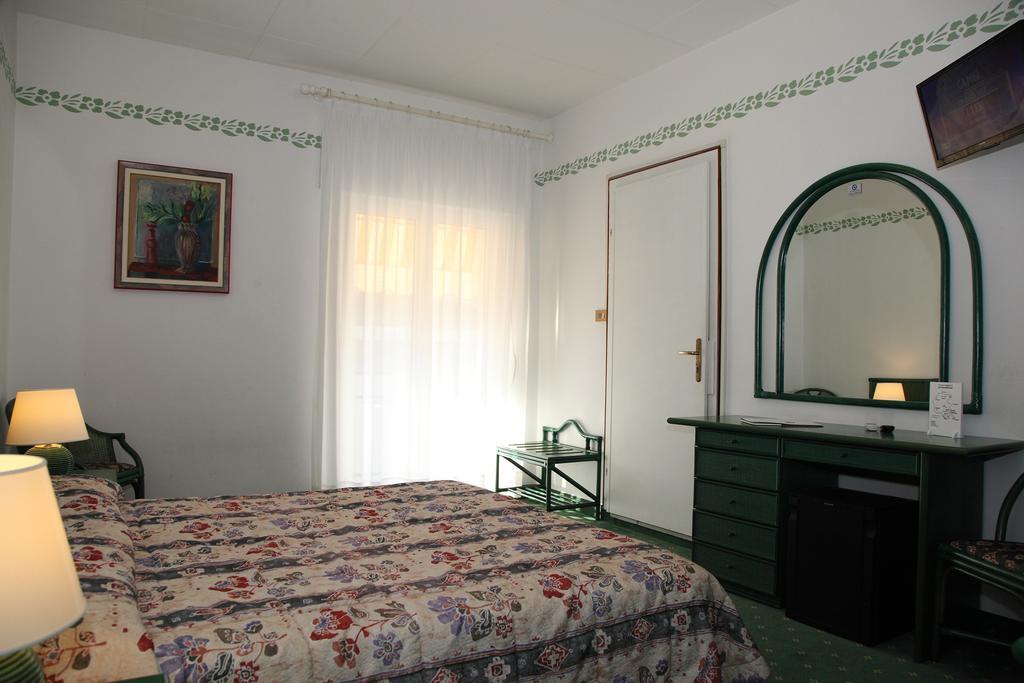 Hotel Diana Grado Exterior foto